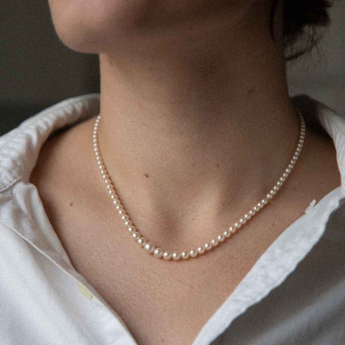 collier mikimoto fil de peche pendentif perle de